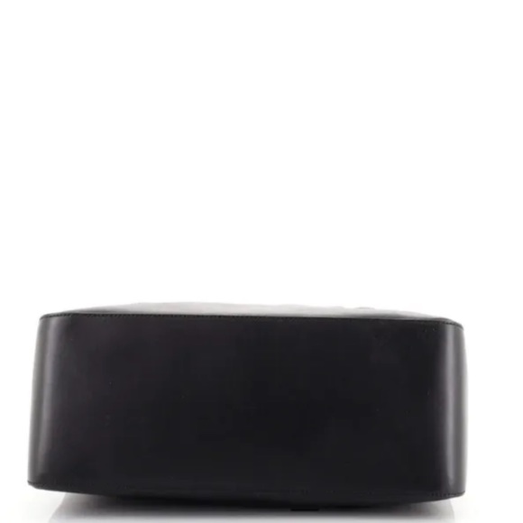 GUCCI BLACK LEATHER EMBOSSED APOLLO LOGO HOBO SHOULDER/TOTE BAG/GOLD CHAIN NWT - Picture 5 of 10